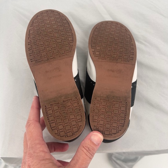 Smartfit Kids Black and White Leather Saddle‎ Shoes Size 13.5 - Picture 4 of 4